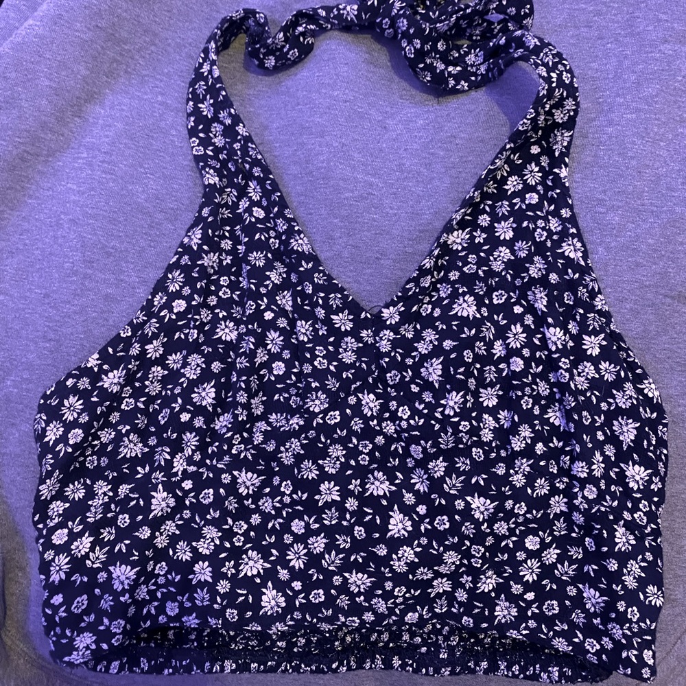 American Eagle Cropped Tank Size Medium Navy Blue/White